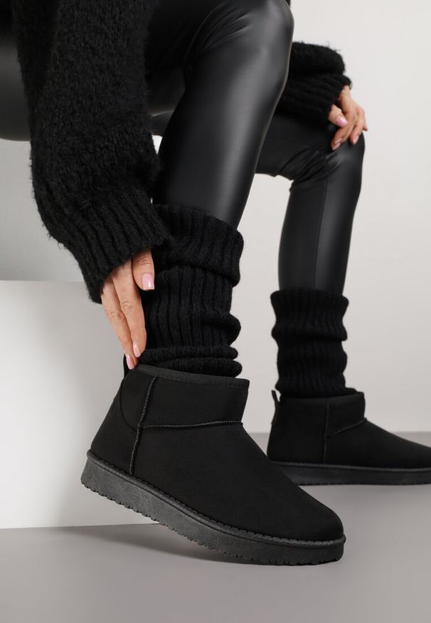 Born2be - Czarne Krótkie Śniegowce Zozaline. Okazja: na co dzień. Kolor: czarny. Materiał: jeans. Styl: elegancki, casual, klasyczny