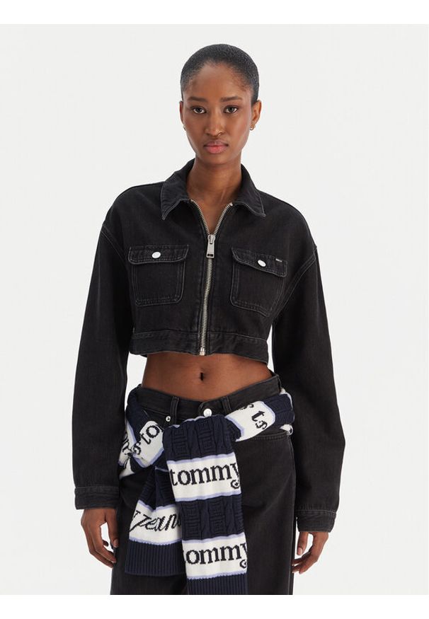 Tommy Jeans Kurtka jeansowa Station DW0DW22523 Czarny Regular Fit. Kolor: czarny. Materiał: bawełna