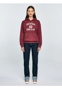 Big-Star - Bluza damska z kapturem z haftem bordowa Merta 604. Okazja: na co dzień. Typ kołnierza: kaptur. Kolor: czerwony. Materiał: jeans, dzianina. Wzór: haft. Styl: klasyczny, casual