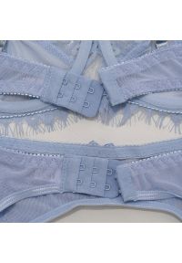 Intica - Koronkowy zestaw bielizny z pasem do pończoch na romantyczne okazje Elie. Kolor: czerwony. Materiał: koronka. Wzór: koronka #10