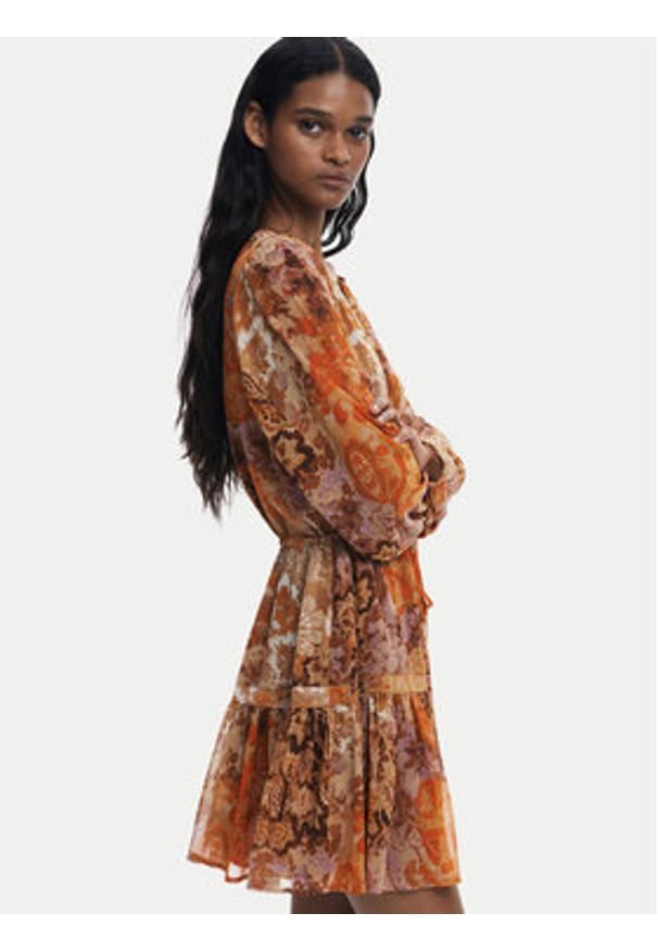 Desigual Sukienka codzienna Bohoshort 25WWVW18 Pomarańczowy Relaxed Fit. Okazja: na co dzień. Kolor: pomarańczowy. Materiał: syntetyk. Typ sukienki: proste. Styl: casual