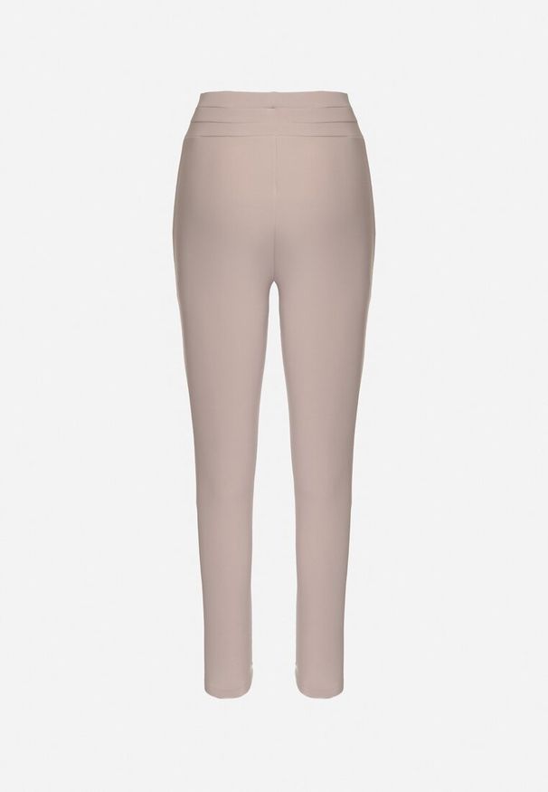 Born2be - Jasnobeżowe Bawełniane Legginsy z Wysokim Stanem i Ozdobnymi Guzikami Rielina. Stan: podwyższony. Kolor: beżowy. Materiał: bawełna