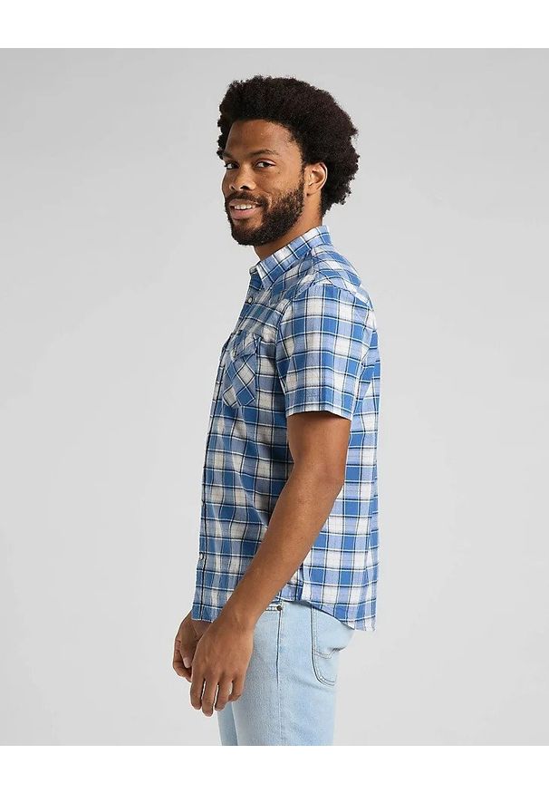 Lee - LEE SS WESTERN SHIRT MĘSKA KOSZULA KRÓTKI RĘKAW BLUE UNION L66OOBUF 112145389. Długość rękawa: krótki rękaw. Długość: krótkie