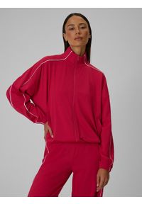 4f - 4F Bluza loose bez kaptura szybkoschnąca damska - czerwona M. Typ kołnierza: bez kaptura. Kolor: czerwony. Materiał: materiał, dresówka, skóra, dzianina. Styl: sportowy #1