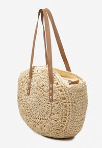 Born2be - Jasnobeżowa Torebka Pleciona w Stylu Boho o Półokrągłym Fasonie na Suwak Qubi. Kolor: beżowy. Styl: boho