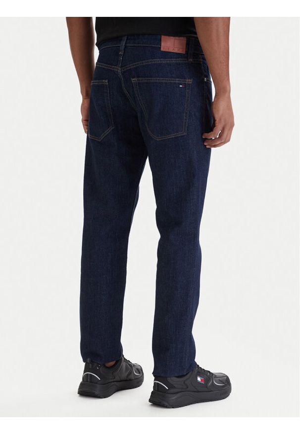 Tommy Jeans Jeansy Scanton DM0DM23063 Granatowy Slim Fit. Kolor: niebieski