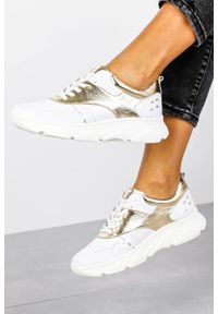 Kati - Białe sneakersy kati buty sportowe sznurowane 7038. Kolor: wielokolorowy, złoty, biały