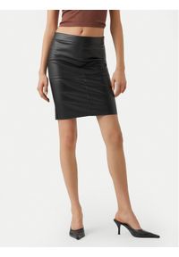 Vero Moda Spódnica z imitacji skóry Olympia 10274454 Czarny Slim Fit. Kolor: czarny. Materiał: skóra #1