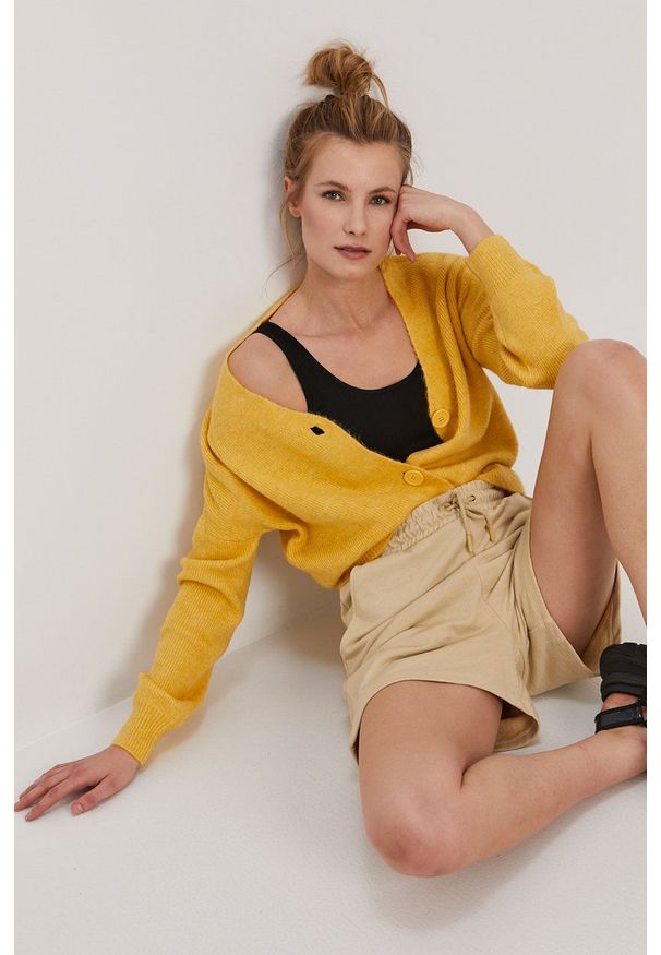 only - Only - Szorty. Okazja: na co dzień. Kolor: beżowy. Styl: casual