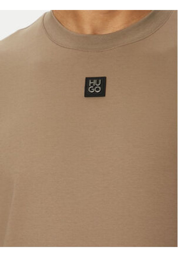 Hugo - HUGO T-Shirt Dalile 50505201 Brązowy Regular Fit. Kolor: brązowy. Materiał: bawełna