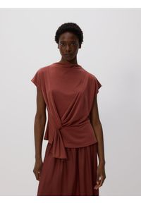 Reserved - Gładka bluzka z modalem - miedziany. Kolor: brązowy. Materiał: tkanina. Wzór: gładki #1