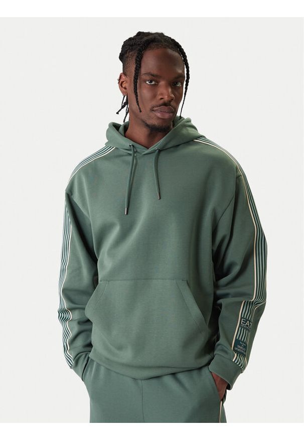 EA7 Emporio Armani Bluza 7M001508 AF12660 U7260 Zielony Regular Fit. Kolor: zielony. Materiał: syntetyk, bawełna