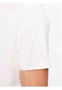 Pepe Jeans T-Shirt Wesley PM509123 Biały Regular Fit. Kolor: biały. Materiał: bawełna #4