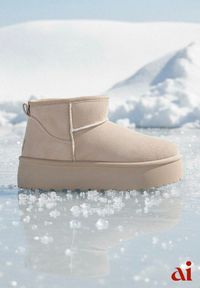 Renee - Beżowe Krótkie Śniegowce na Platformie Elenith. Okazja: na co dzień. Kolor: beżowy. Materiał: futro. Sezon: zima. Obcas: na platformie. Styl: casual #1