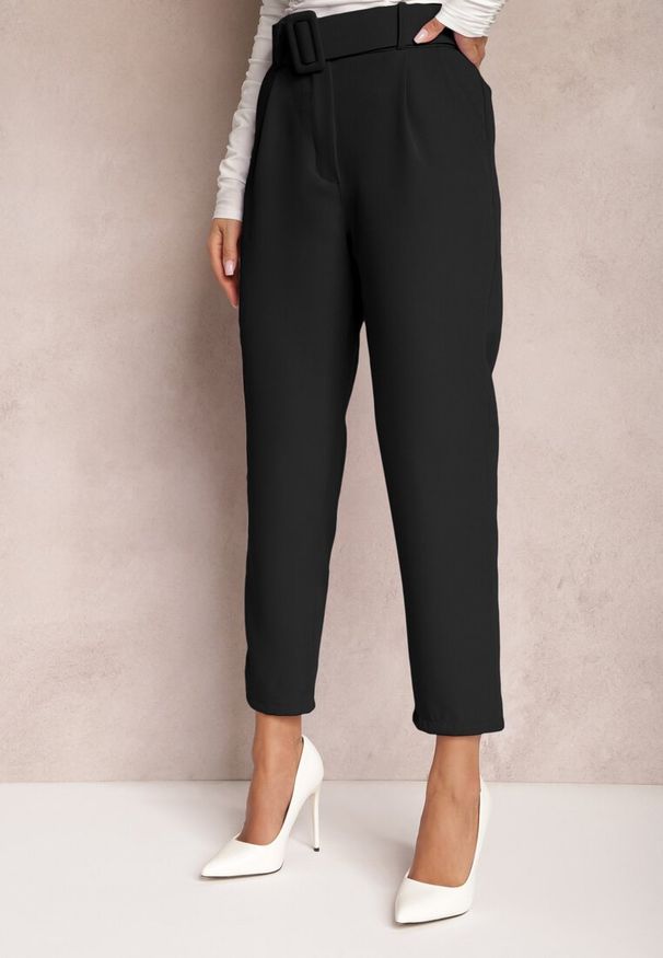 Renee - Czarne Spodnie Garniturowe High Waist z Paskiem Wenus. Okazja: na spotkanie biznesowe, na co dzień. Stan: podwyższony. Kolor: czarny. Materiał: tkanina, materiał. Wzór: jednolity, gładki. Styl: casual, elegancki, biznesowy