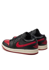 Nike Sneakersy DC0774-061 Czarny. Kolor: czarny. Materiał: skóra