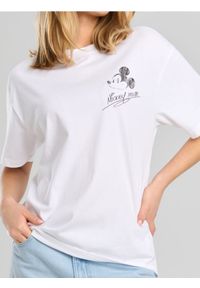 Sinsay - Koszulka z nadrukiem Mickey Mouse - biały. Kolor: biały. Wzór: motyw z bajki, nadruk