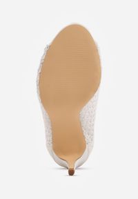 Born2be - Białe Sandały Vices na Szpilce z Ażurową Cholewką Nelathra. Okazja: na imprezę. Kolor: biały. Wzór: ażurowy. Obcas: na szpilce. Styl: wizytowy, elegancki #8