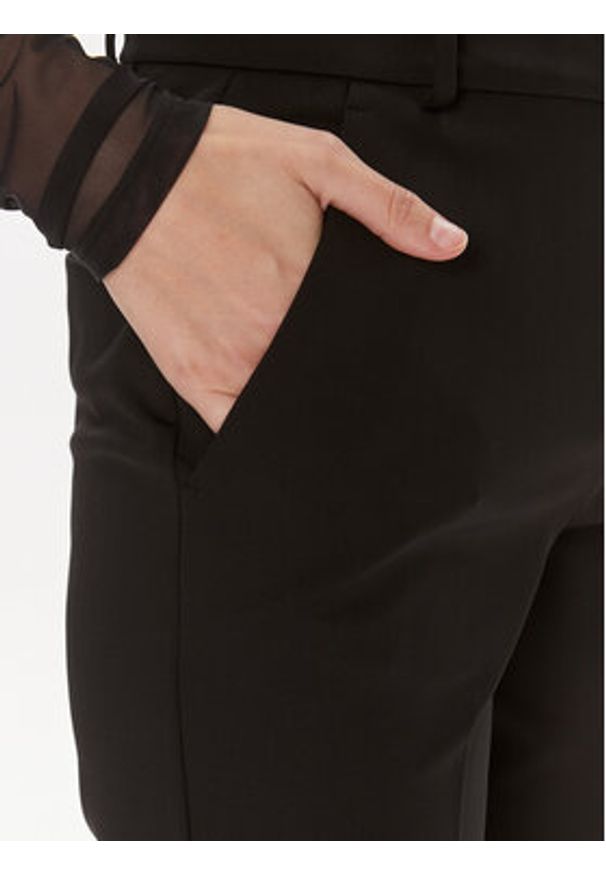 Pinko Spodnie materiałowe Bello 100155 A1L4 Czarny Slim Fit. Kolor: czarny. Materiał: wiskoza