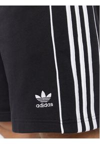 Adidas - adidas Szorty sportowe Rekive HK7307 Czarny Regular Fit. Kolor: czarny. Materiał: bawełna. Styl: sportowy #3