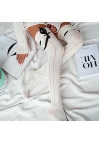 Milena - Zakolanówki damskie 215 wstążka ecru. Materiał: tkanina, materiał, poliamid, bawełna, elastan