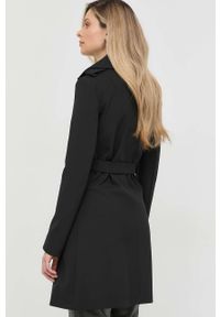 Patrizia Pepe płaszcz damski kolor czarny przejściowy dwurzędowy. Kolor: czarny. Styl: klasyczny #6