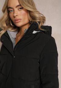 Renee - Czarna Pikowana Kurtka do Kolana z Odpinanym Kapturem Tolvina. Kolor: czarny #4