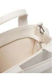 DKNY Torebka R53AAC80 Écru. Materiał: skórzane #4