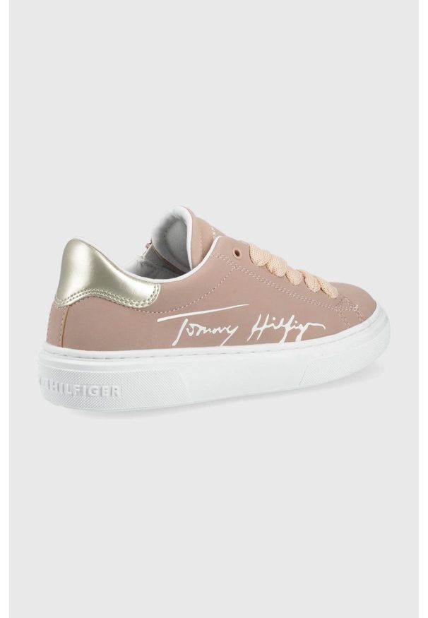 TOMMY HILFIGER - Tommy Hilfiger sneakersy dziecięce kolor różowy. Nosek buta: okrągły. Zapięcie: rzepy. Kolor: różowy. Materiał: włókno, guma, materiał