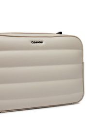 Calvin Klein Torebka Line Quilt Camera Bag K60K612114 Szary. Kolor: szary. Materiał: skórzane