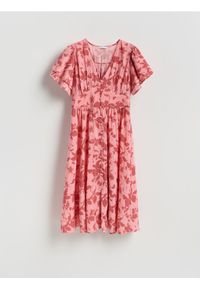 Reserved - Sukienka midi z modalem - różowy. Kolor: różowy. Materiał: tkanina. Długość: midi #1