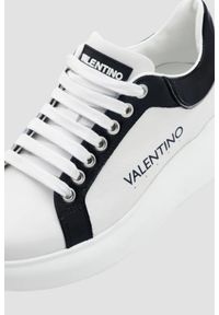 Valentino by Mario Valentino - VALENTINO Białe sneakersy damskie Bounce S Sneaker Lace-up. Kolor: biały