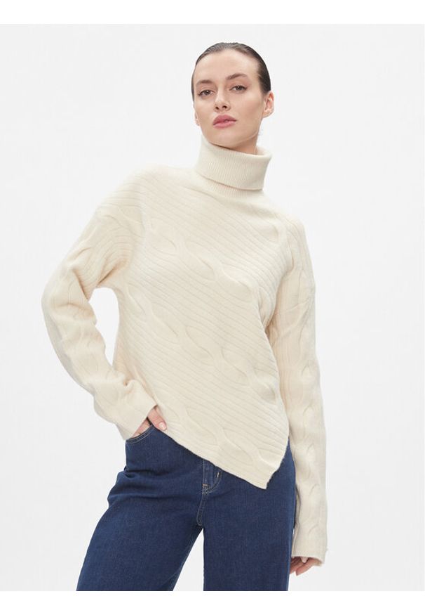 Calvin Klein Sweter Asymetric Modern Cable Sweater K20K206016 Beżowy Regular Fit. Kolor: beżowy. Materiał: syntetyk