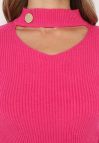 Born2be - Różowy Sweter z Golfem z Ozdobnym Wycięciem Essine. Typ kołnierza: golf. Kolor: różowy. Materiał: materiał. Sezon: zima
