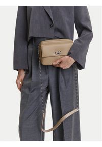 Calvin Klein Torebka Ck Pocket Camera Bag K60K613089 Brązowy. Kolor: brązowy. Materiał: skórzane #1