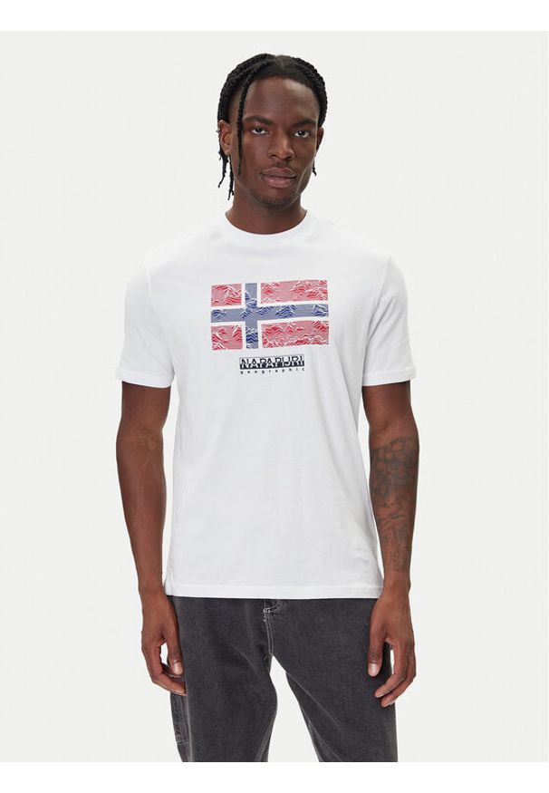 Napapijri T-Shirt S-Drapeau Ss NP0A891K Biały Regular Fit. Kolor: biały. Materiał: bawełna