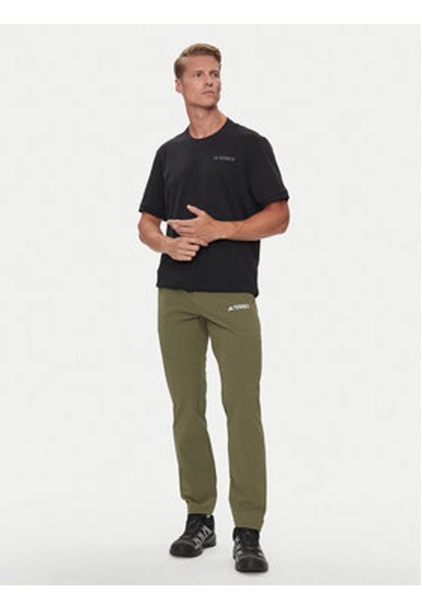 Adidas - adidas Spodnie outdoor Terrex Xperior IK3533 Khaki Regular Fit. Kolor: brązowy. Materiał: syntetyk. Sport: outdoor