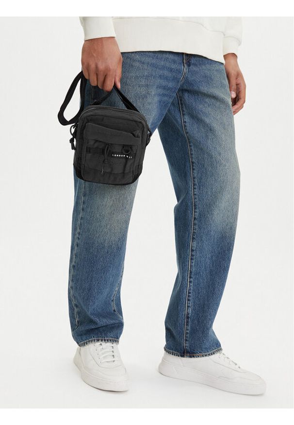 Pepe Jeans Saszetka Heich Bristol PM030874 Czarny. Kolor: czarny. Materiał: materiał