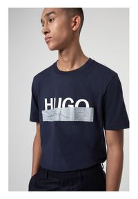 Hugo T-Shirt Dicagolino U204 50436413 Granatowy Regular Fit. Kolor: niebieski. Materiał: bawełna