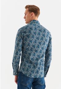 Pako Lorente - PAKO LORENTE – Koszula męska we wzór paisley P22WF-1X-029-S-S. Typ kołnierza: kołnierzyk klasyczny. Materiał: bawełna, elastan. Długość rękawa: długi rękaw. Długość: długie. Wzór: paisley. Styl: klasyczny #7