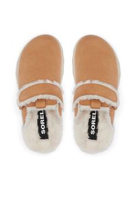 sorel - Sorel Kapcie VIIbe™ Clog Suede Cozy 2048521253 Brązowy. Kolor: brązowy. Materiał: skóra, zamsz