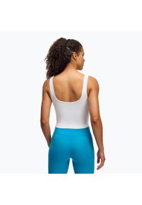 Koszulka treningowa damska Under Armour Motion Tank. Kolor: biały. Sport: fitness