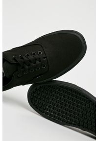 Vans - Tenisówki. Nosek buta: okrągły. Zapięcie: sznurówki. Kolor: czarny. Materiał: syntetyk, materiał, guma. Szerokość cholewki: normalna #4