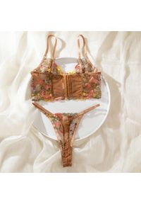 Intica - Komplet haftowanej bielizny z biustonoszem i majtkami tanga Dulina. Kolor: brązowy. Materiał: materiał. Wzór: haft #10