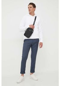 TOMMY HILFIGER - Tommy Hilfiger bluza męska kolor biały z kapturem gładka. Typ kołnierza: kaptur. Kolor: biały. Materiał: bawełna, materiał. Długość rękawa: długi rękaw. Długość: długie. Wzór: gładki #2