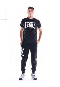 LEONE 1947 APPAREL - Męska koszulka z krótkim rękawem Leone 1947 Apparel. Kolor: czarny. Materiał: tkanina. Długość rękawa: krótki rękaw. Długość: krótkie. Sport: fitness
