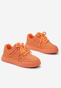 Born2be - Pomarańczowe Sneakersy Rilvora. Nosek buta: okrągły. Zapięcie: sznurówki. Kolor: pomarańczowy. Materiał: materiał. Sezon: wiosna, jesień. Obcas: na obcasie. Wysokość obcasa: niski
