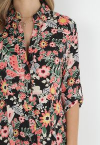 Born2be - Czarno-Czerwona Rozkloszowana Sukienka Maxi Koszulowa w Kwiaty Moonsee. Kolor: czarny. Długość rękawa: długi rękaw. Wzór: kwiaty. Typ sukienki: koszulowe. Długość: maxi #2