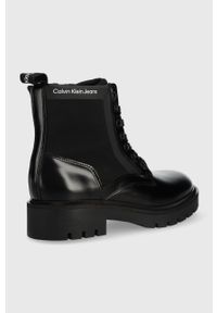 Calvin Klein Jeans workery Military Boot YW0YW00673.BDS damskie kolor czarny na płaskim obcasie. Nosek buta: okrągły. Zapięcie: sznurówki. Kolor: czarny. Materiał: skóra, guma. Obcas: na obcasie. Wysokość obcasa: niski #4