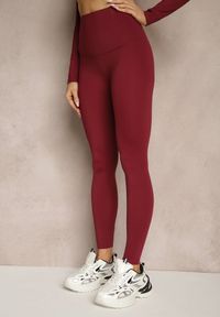 Renee - Bordowy Komplet Sportowy Legginsy i Top Typu Longsleeve Dorotia. Kolor: czerwony. Materiał: skóra #2